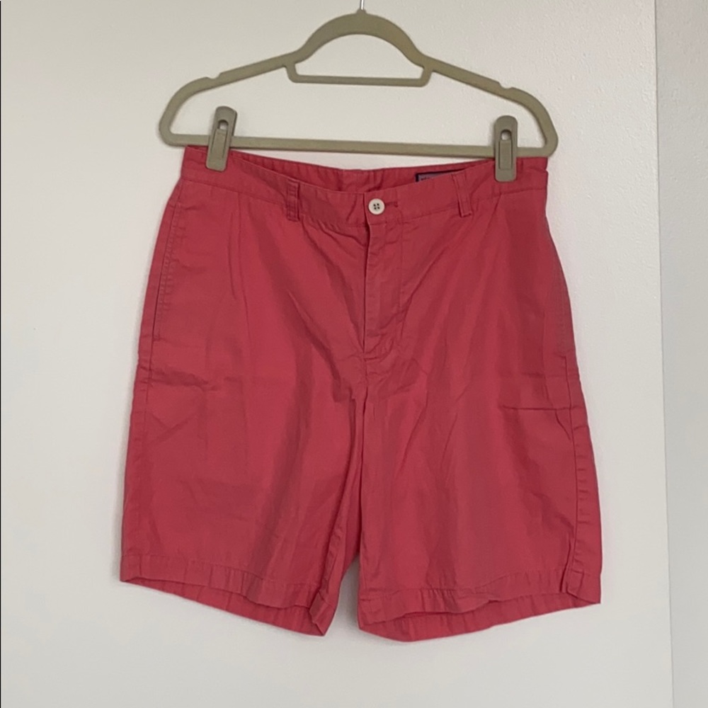 Vineyard Vines shorts